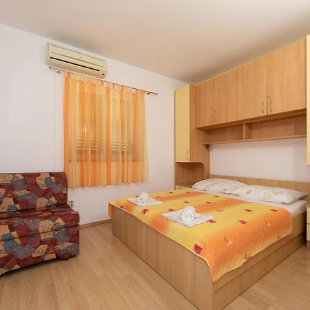 Apartments Maja Tucepi Ngoại thất bức ảnh
