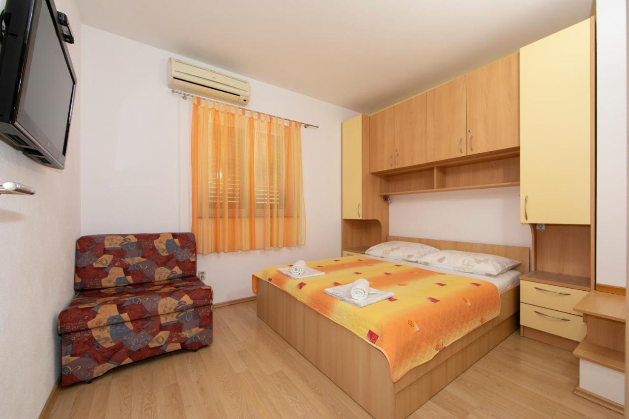 Apartments Maja Tucepi Ngoại thất bức ảnh