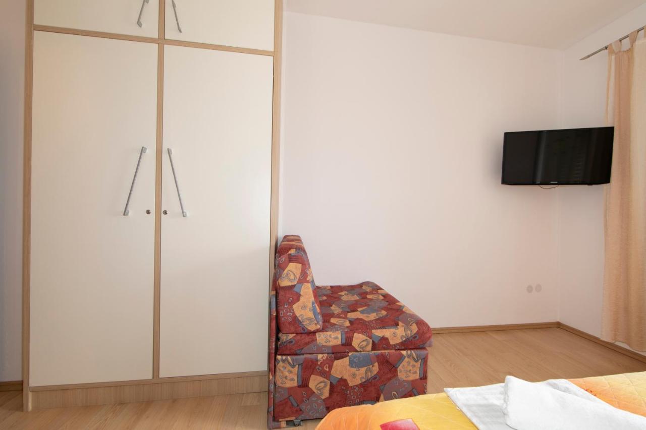 Apartments Maja Tucepi Ngoại thất bức ảnh